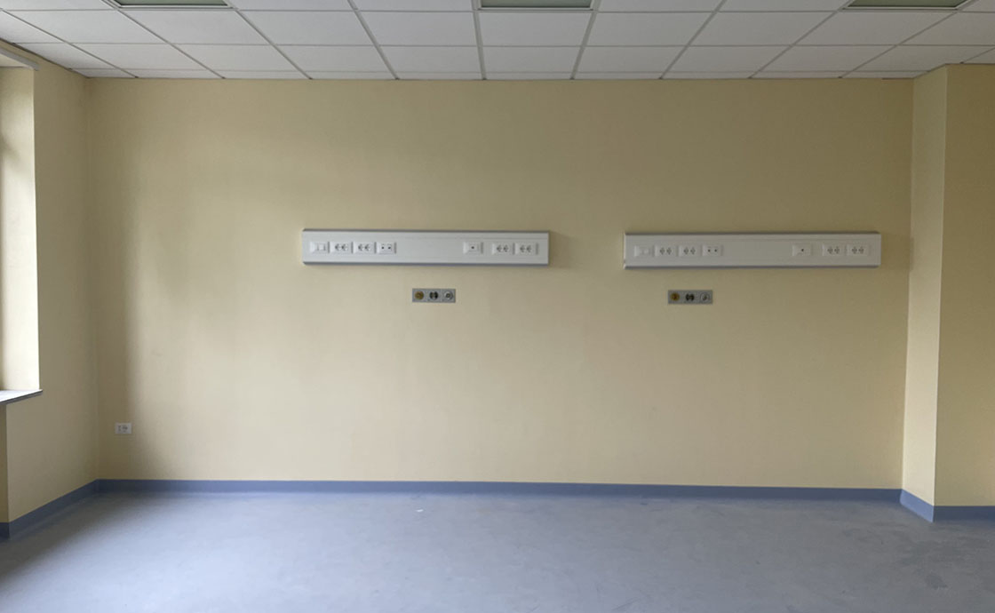 Vista del reparto di terapia semi-intensiva presso il padiglione Palermo dell’A.O.R.N. Cardarelli di Napoli