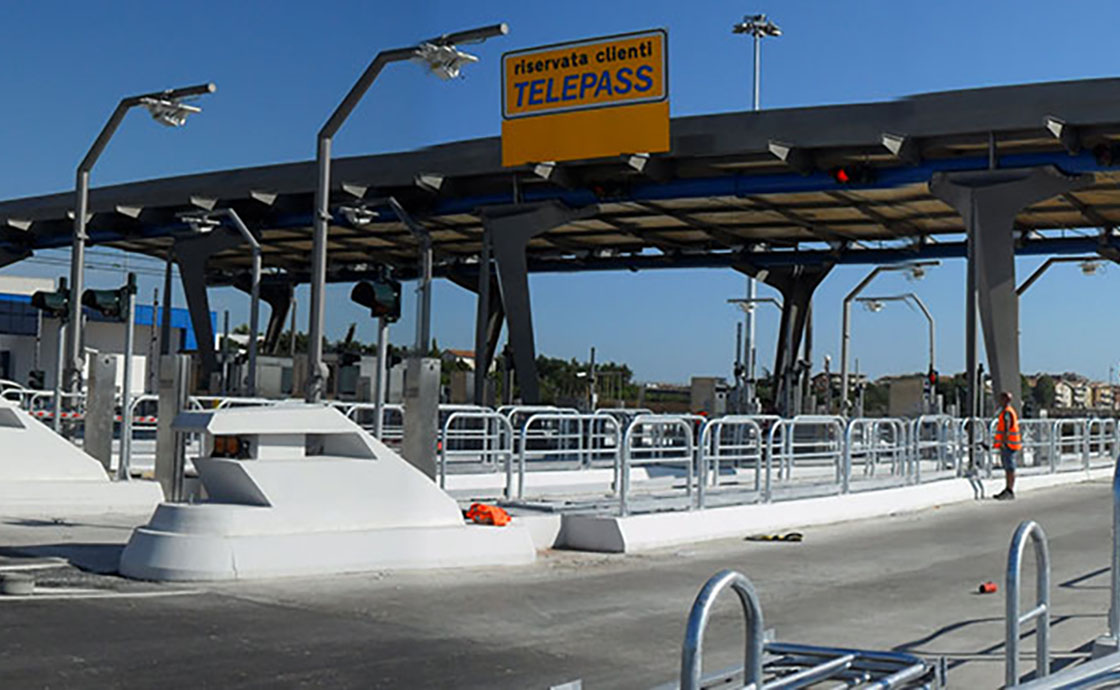 Lavori al casello dell'autostrada A14 Lotto 6B