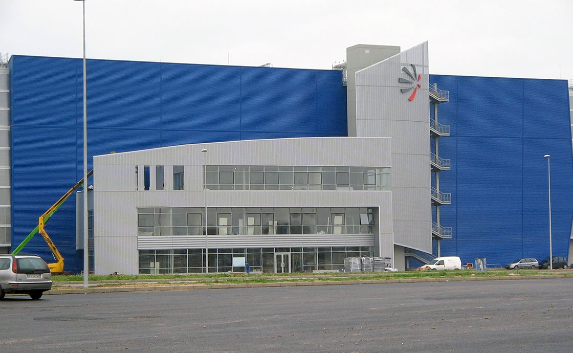 Sede Alenia Aermacchi Aeronautica Grottaglie esterni