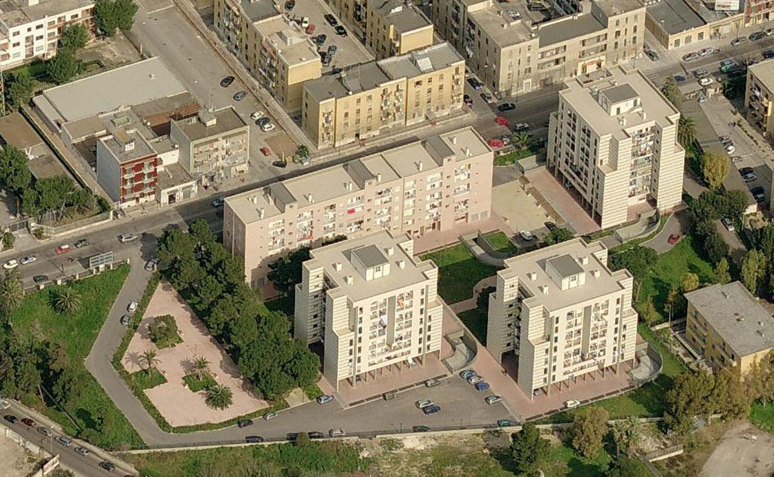 Vista dall'alto case popolari Via Buozzi Bari