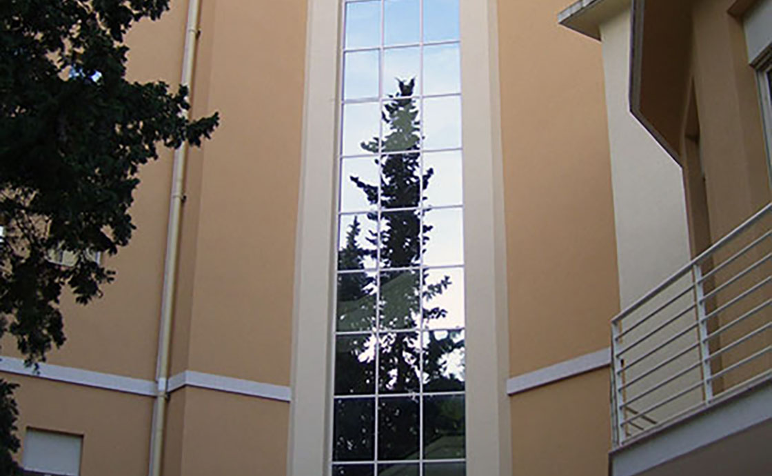 Vista esterni ospedale oncologico Cotugno di Bari