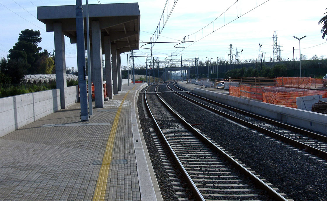Lavori in corso per il raddoppio del tracciato linea ferroviaria Bari – Massafra