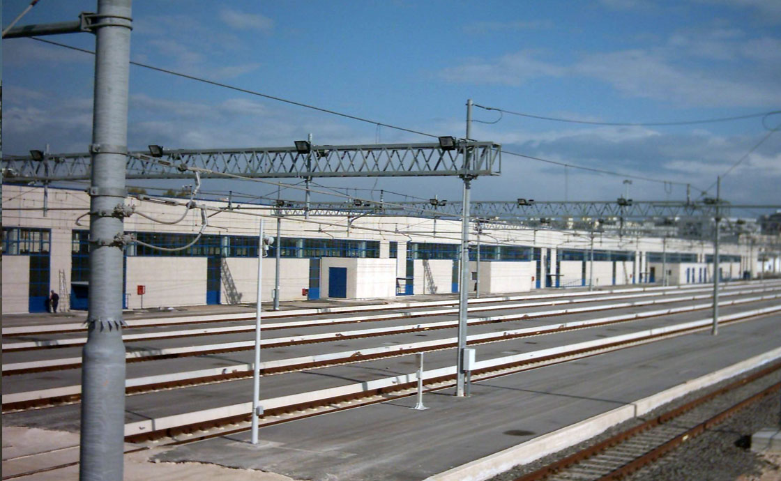 Esterni fermata Parco Sud stazione di Bari