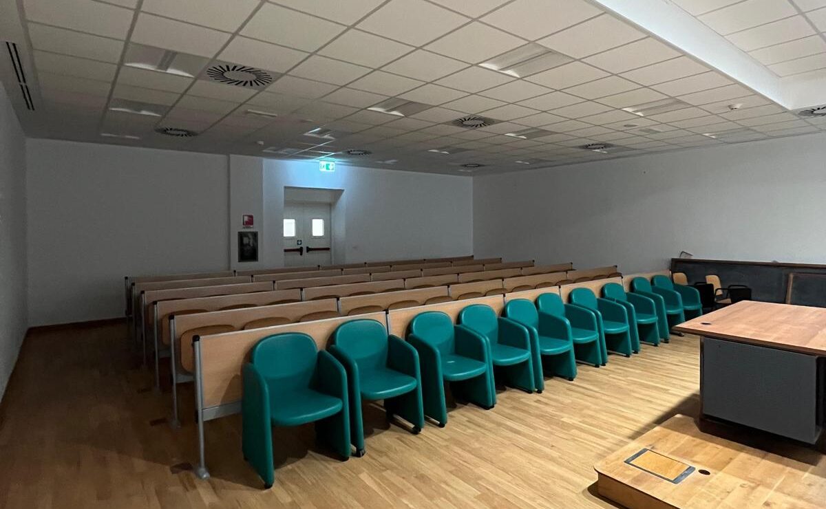 ff640c30-aca8-4e58-951f-99eb18ec927b