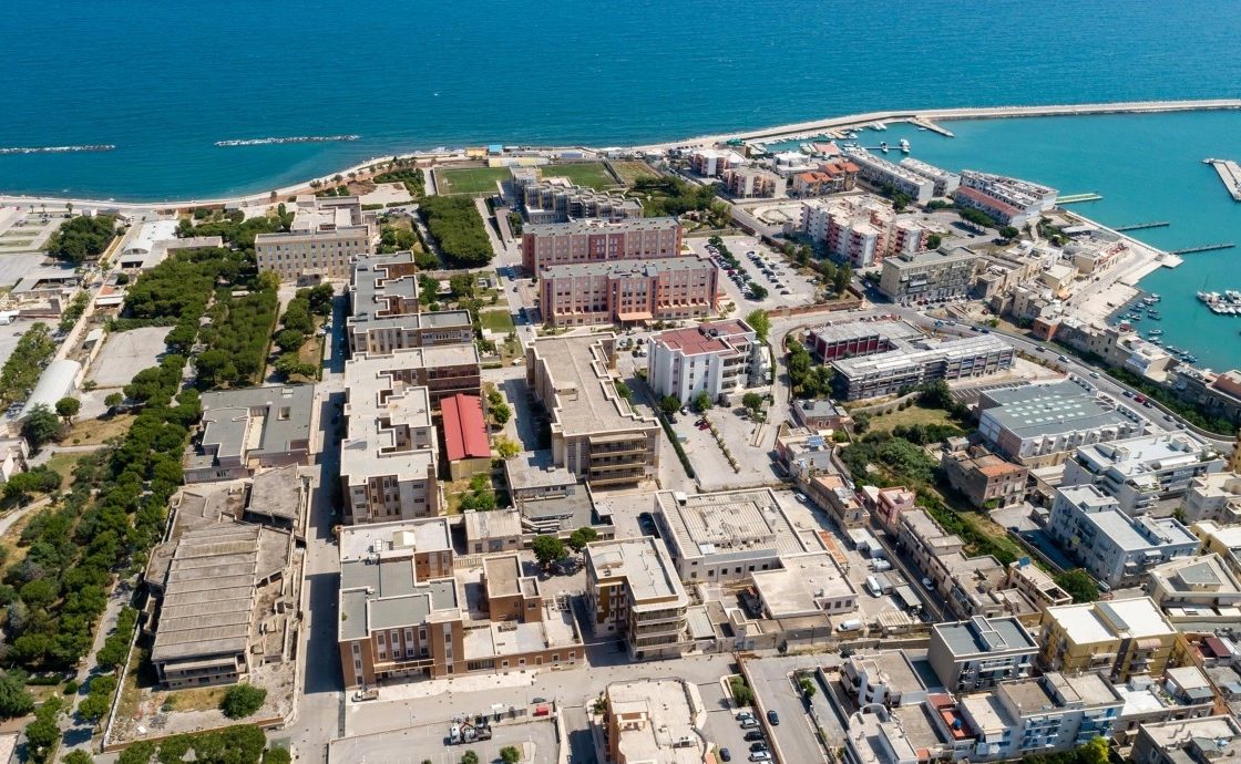 Vista dall'alto-Opera don Uva